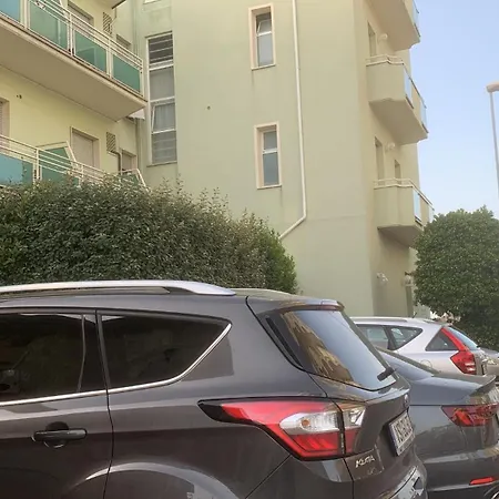 罗萨蒂酒店 里米尼