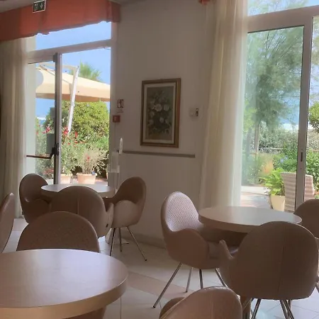 酒店 罗萨蒂酒店 里米尼