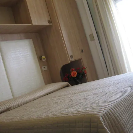 Ξενοδοχείο Rosati 3*